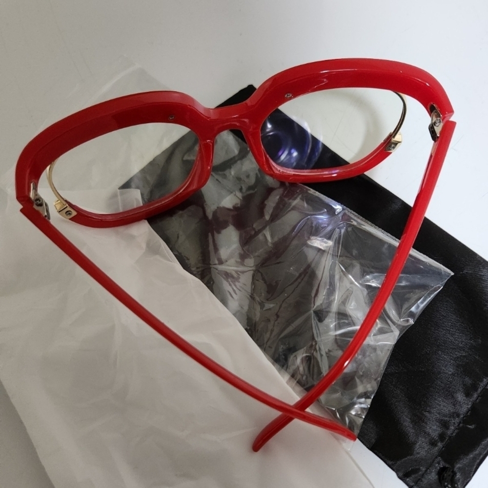 Modern Red Rectangular Glasses Accessories - image 6